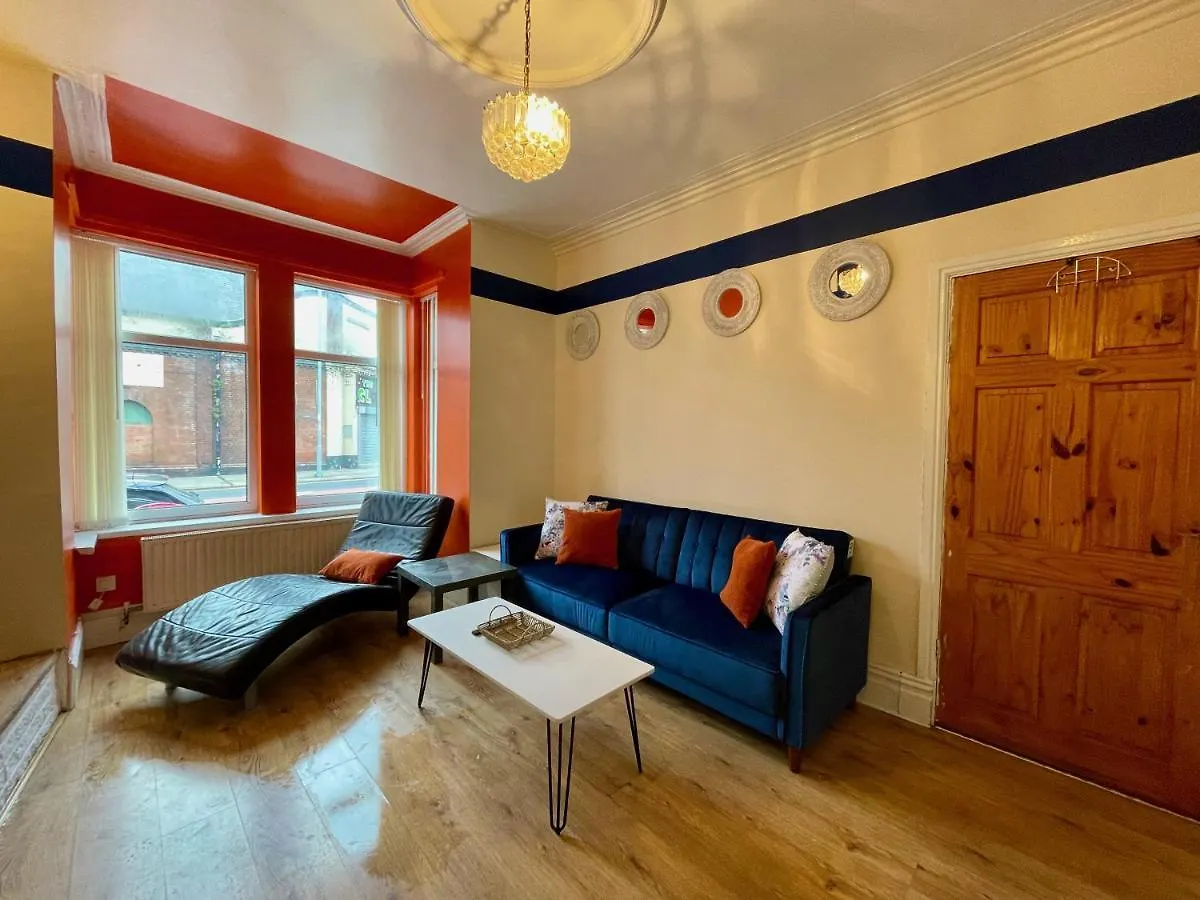 Nyaraló Kimberworth House, 4 Bedrooms, Wifi, Close To M1, Longer Stay, Free Parking Rotherham Egyesült Királyság